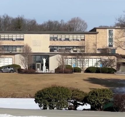 Charges dropped against college students in ‘Catch a Predator’ trend