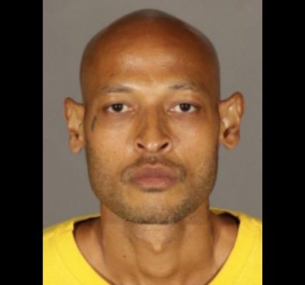 Serial butt sniffer arrested in California