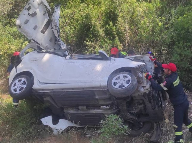 Vibrant Greek-American Dies in Heartbreaking Accident on Vacation
