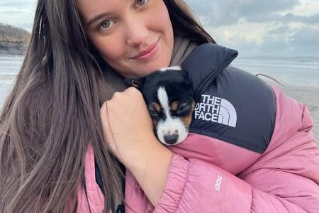 Teen’s Tragic Death on A40 Shocks Community: Sally Allen, 18, Remembered for Her Love of Horses