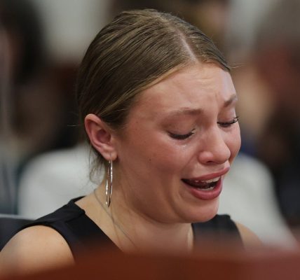Idaho college murders surviving roommates break silence in gut-wrenching Bryan Kohberger sentencing