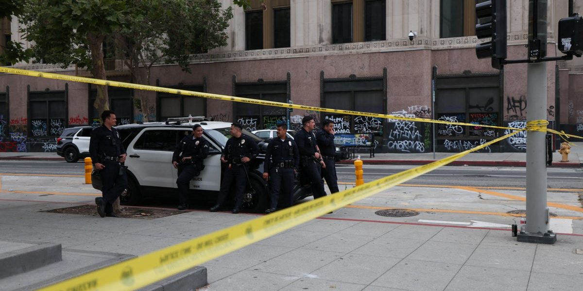 Homicide spiked in big cities during the pandemic. Now it’s plunging