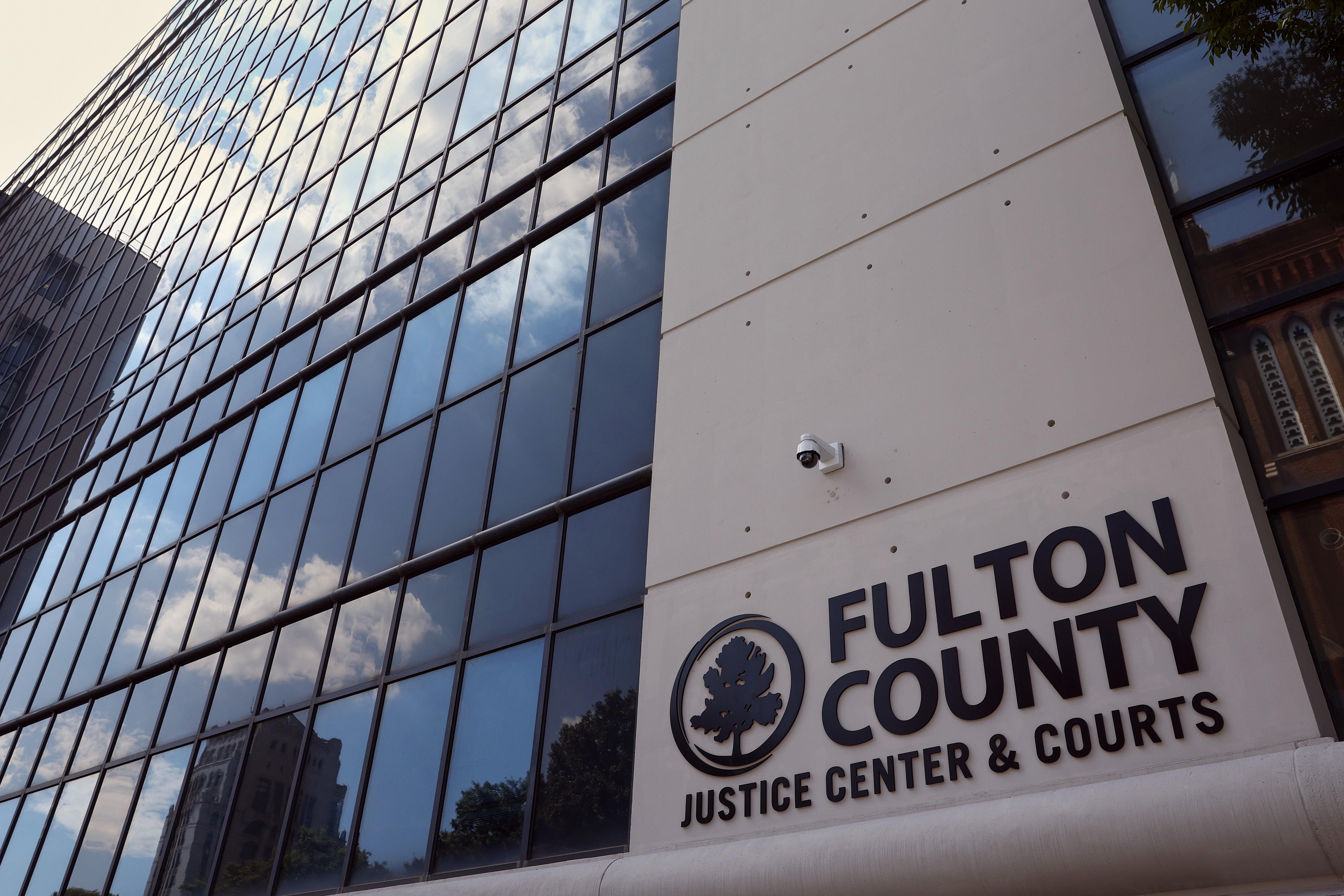 A defense attorney previously involved in the high-profile trial of Atlanta-based accused criminal street gang and rap group YSL now faces criminal charges herself. The case was tried in Fulton County and began in 2023