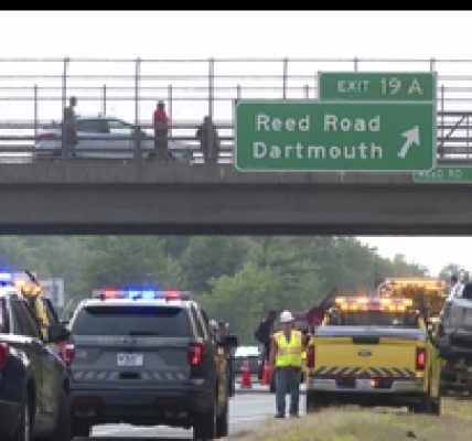 Heartbreak on I-195: Two Young Lives Lost in Tragic Dartmouth Crash”