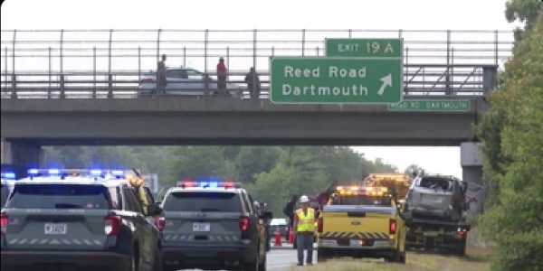 Heartbreak on I-195: Two Young Lives Lost in Tragic Dartmouth Crash”
