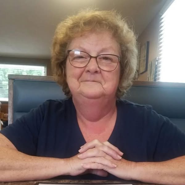 Terre Haute Woman, Karen Penick, Dies in Tragic Car Crash, Leaving Legacy of Selfless Love