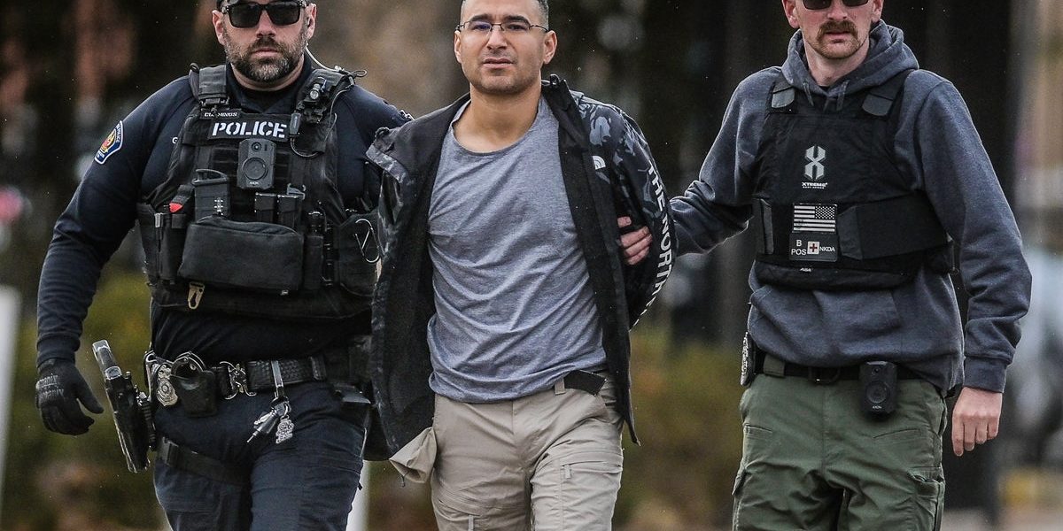 Solomon Peña: Failed Republican candidate gets 80-year sentence for Albuquerque shooting plot on Democrats’ homes