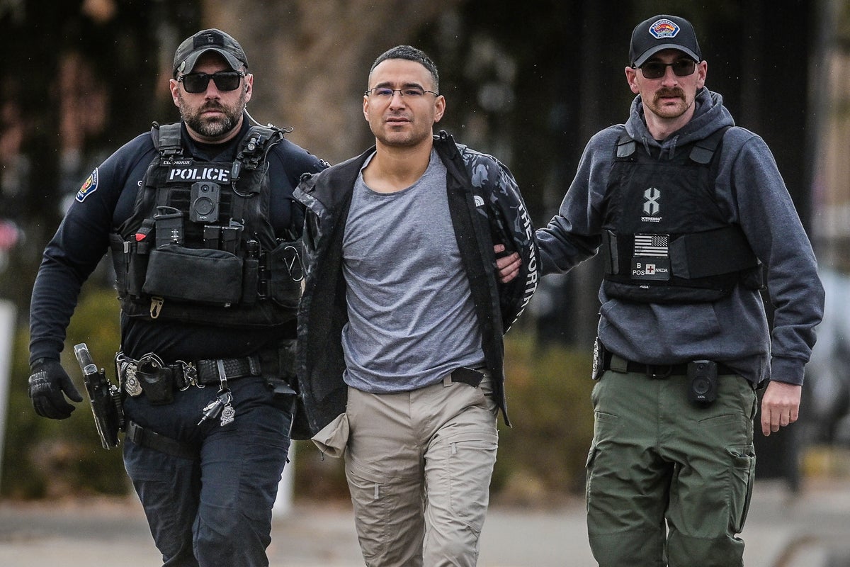 Solomon Peña: Failed Republican candidate gets 80-year sentence for Albuquerque shooting plot on Democrats’ homes