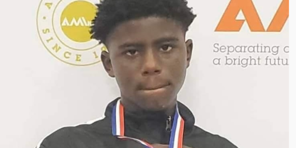 Bradenton Community Grieves 15-Year-Old Kayvon Dunbar After Tragic 11th Avenue East Shooting Investigation Begins