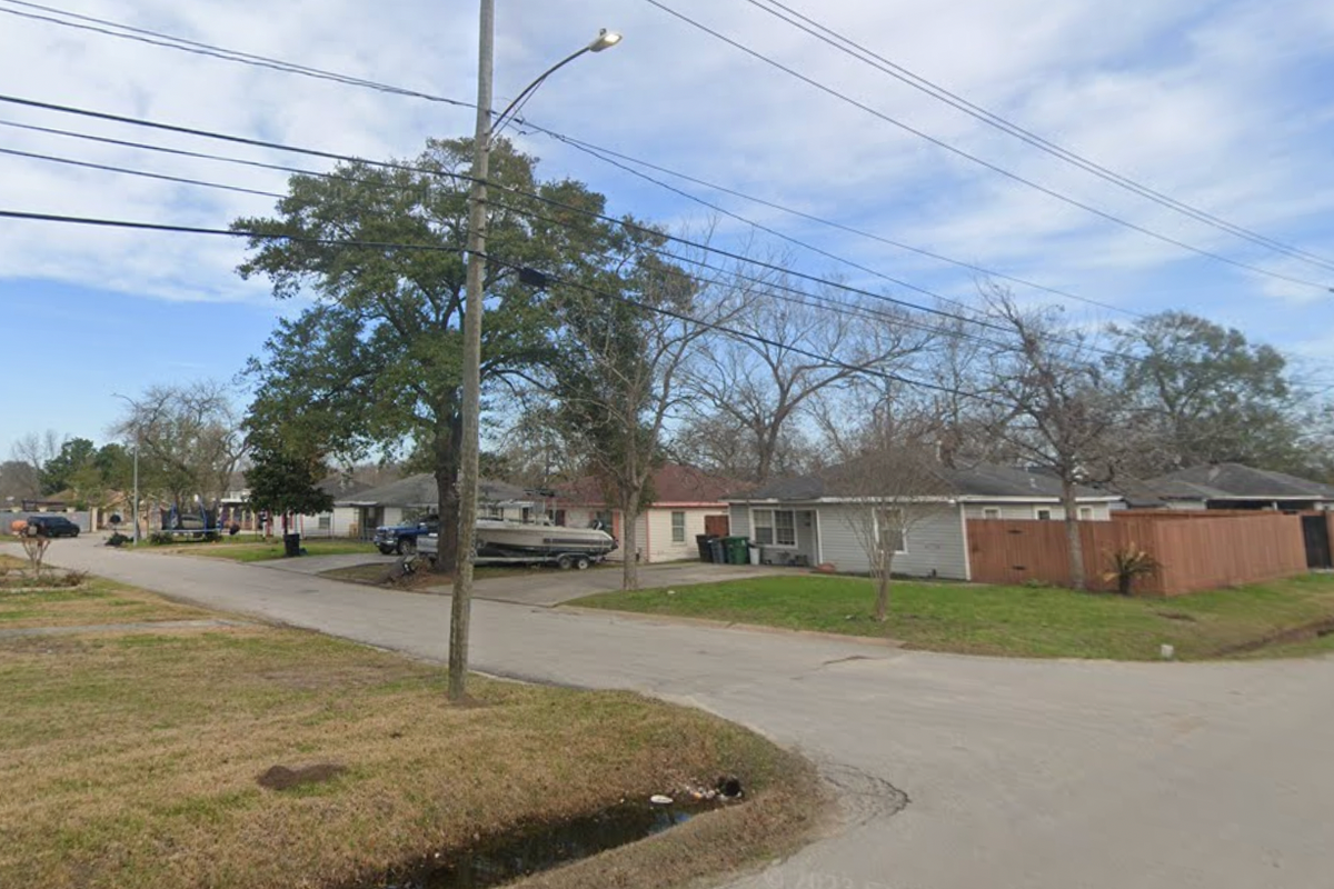 Houston homeowner shoots and kills two men in ski masks who turned up at home claiming to be cops