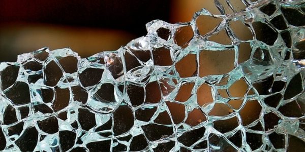 Chicago burglaries: 2 North Side businesses robbed minutes apart