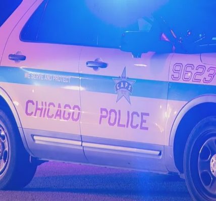 Boy, 17, charged in Chicago armed carjacking