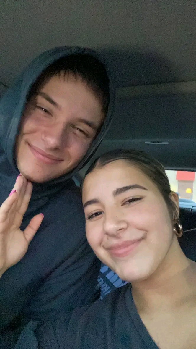 MOSS BLUFF, La. — Traffic accident in Calcasieu Parish leaves 19-year-old man dead despite hospital efforts