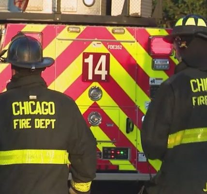Fire at South Side Chicago apartment complex investigated as arson