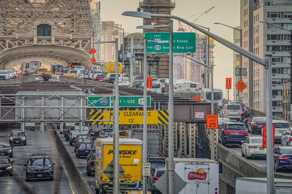 NYC warns of potential terror threat targeting bridges and tunnels between Manhattan and Queens