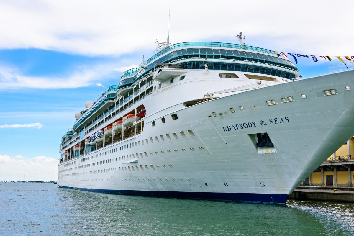 Cruise ship passenger jumped overboard to avoid $16,000 gambling debt, prosecutors say