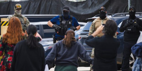 Protesters to stage 12-hour demonstration at suburban Chicago ICE facility