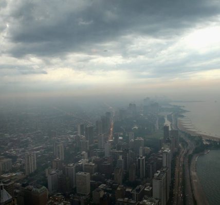 Chicago weather: Scattered showers, storms expected, ground stop at O’Hare Airport