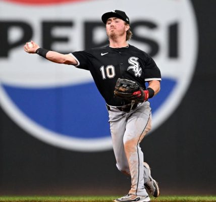 Kayfus and Noel homer as the surging Guardians beat the White Sox 3-1