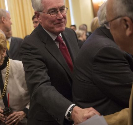Former Illinois Governor Jim Edgar has died at 79