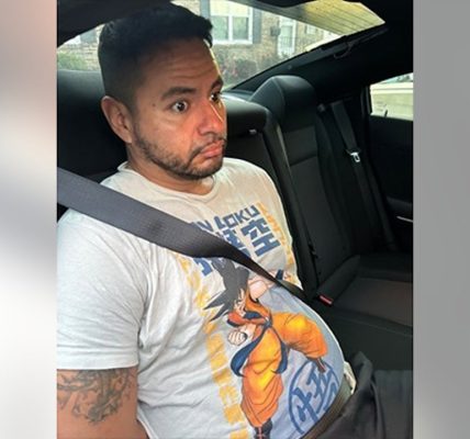 ICE says convicted murderer arrested in Chicago suburb after Illinois prison release