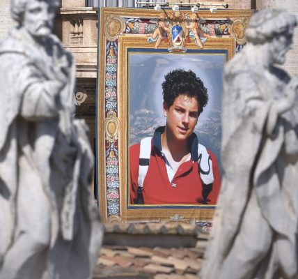 Chicago suburb parish to be renamed after first millennial saint