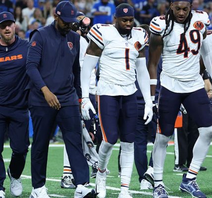 Chicago Bears place star cornerback Jaylon Johnson on IR because of groin injury