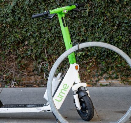 Chicago Police warn of sexual abuse incidents by scooter-riding offender in Harrison