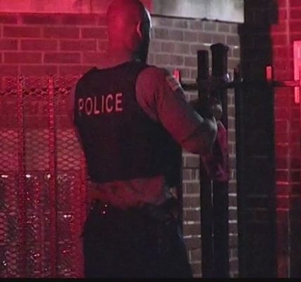 1 hospitalized, 2 in custody after Chicago domestic dispute escalates into gunfire