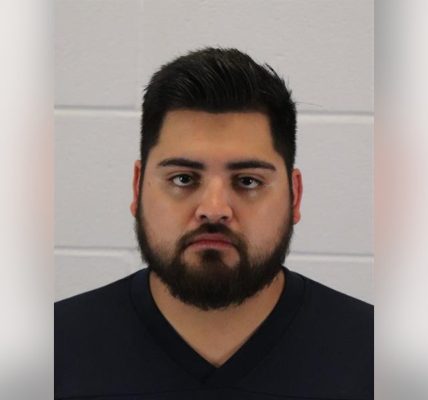 Aurora man charged after home invasion, attack and police chase