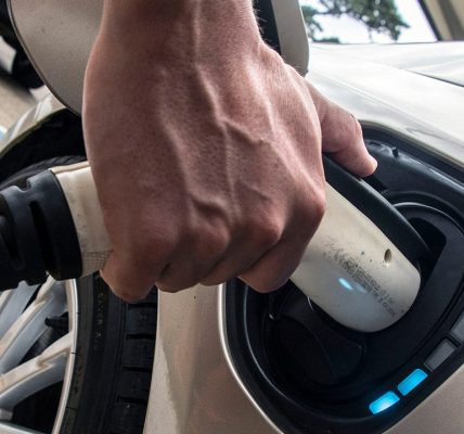 Tax credit of up to $7,500 available for new electric and plug-in hybrid cars: Do you qualify?