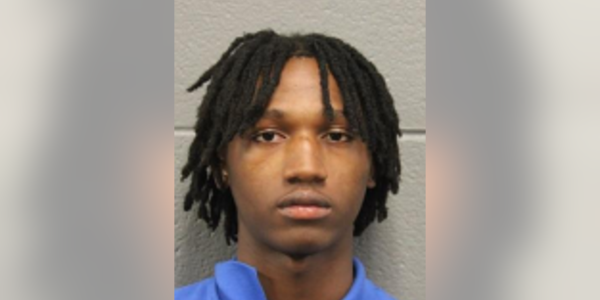 Chicago teen charged in armed robberies of 3 men, police say