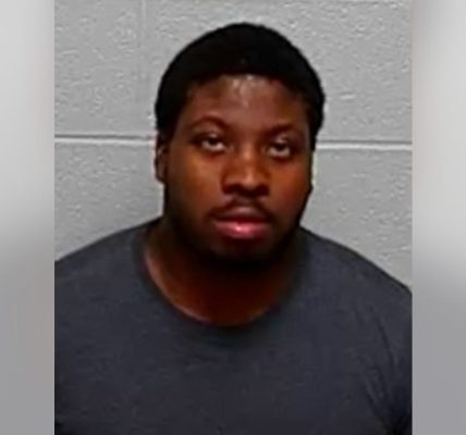 Chicago man extorted, sexually assaulted teen girl, police say