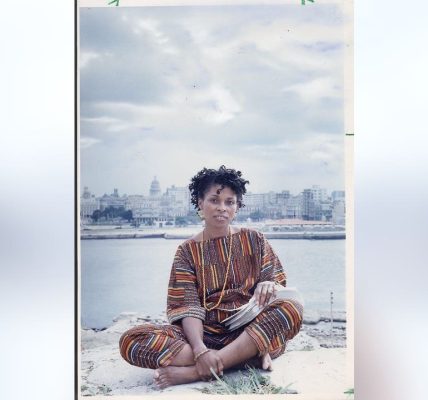 Chicago Teachers Union honors activist Assata Shakur Black, convicted murderer after death, drawing backlash