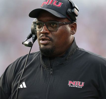 Plascencia's field goal as time expires lifts San Diego State over Northern Illinois