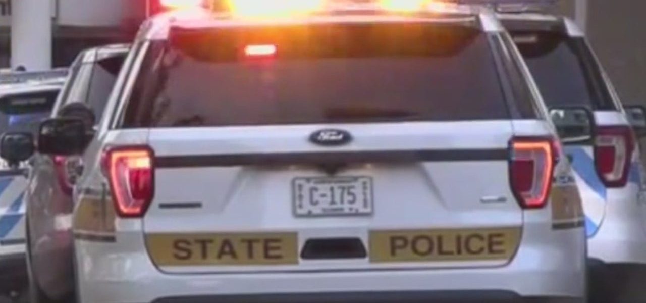 Suspect fires at vehicle on I-94 ramp in Chicago
