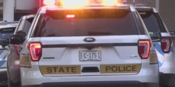 Suspect fires at vehicle on I-94 ramp in Chicago