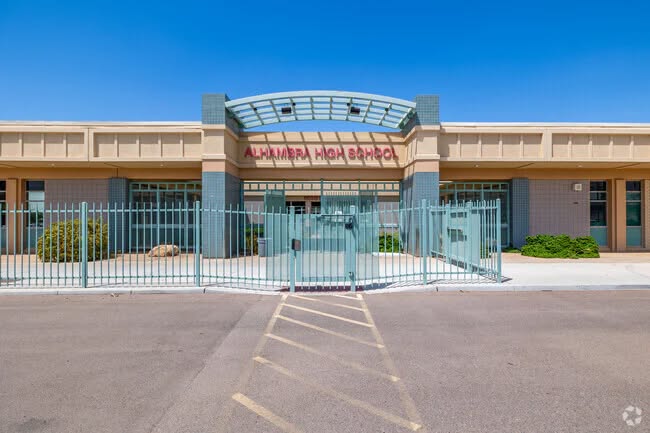 Phoenix Arizona Alhambra High School Lockdown Sparks Concern as Authorities Investigate Ongoing Security Incident