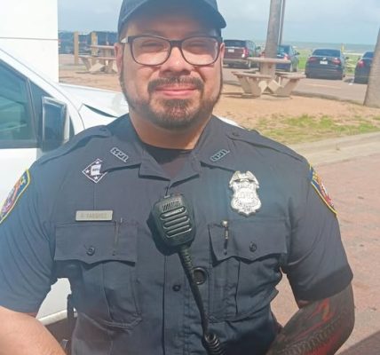 Galveston, Texas – Officer Ramiro “Max” [Last Name] Passes Away, Community and Police Department Mourn