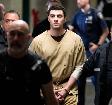 Luigi Mangione lawyers file motion to dismiss murder case citing ‘Marvel movie’ perp walk and ‘politicized’ death penalty ruling