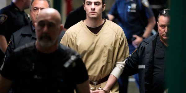 Luigi Mangione lawyers file motion to dismiss murder case citing ‘Marvel movie’ perp walk and ‘politicized’ death penalty ruling