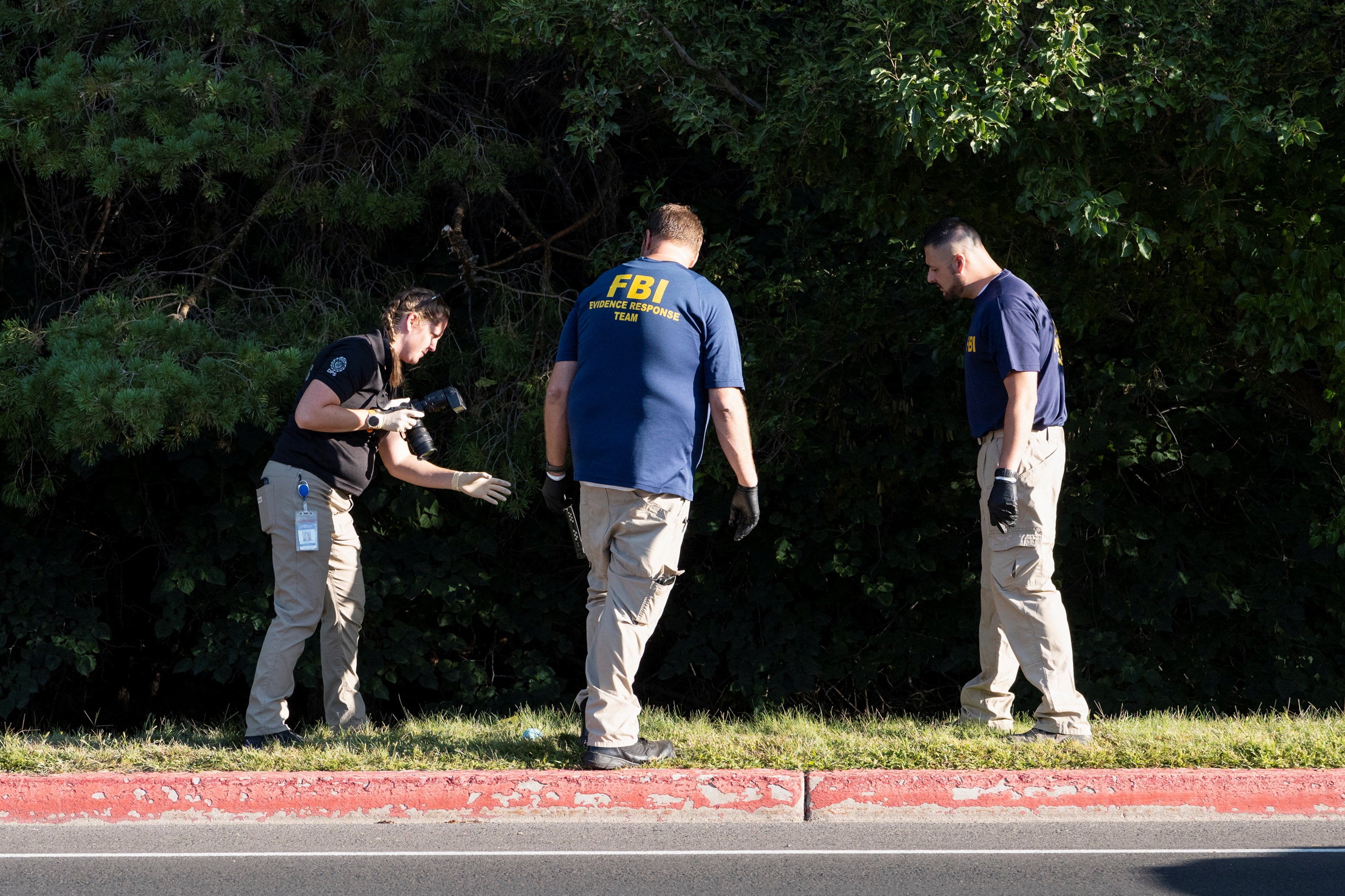 FBI agents are scouring the area around Utah Valley University after a gunman fired a single shot from a bolt-action rifle, killing right-Kirk during a September 10 event
