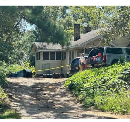 Etowah County, Alabama James Timothy Thornton and Kelley Davis Thornton found deceased in Coats Bend home