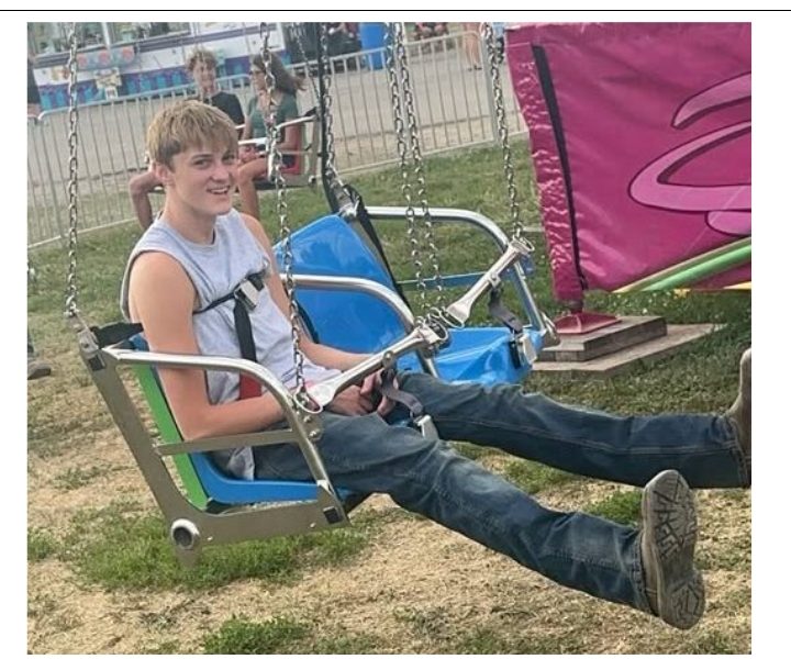 Crooksville, Ohio mourns deeply as Clayton Davis, beloved young man of kindness and promise, tragically dies