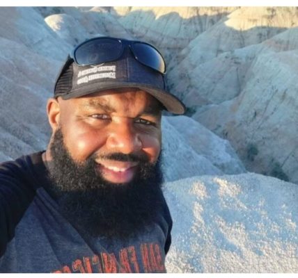Scarborough community mourns as beloved local figure dies, remembered for capturing life’s precious moments daily