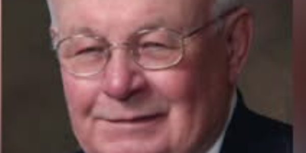 Fort Dodge Iowa mourns Dr. James Edward Reed who dies peacefully at 94, leaving legacy remembered