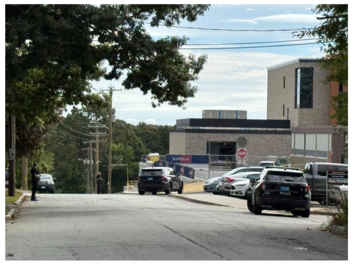 Fall River, Massachusetts – Armed Officers Respond to Diman Regional Vocational Technical High School Lockdown, Shooter Reported