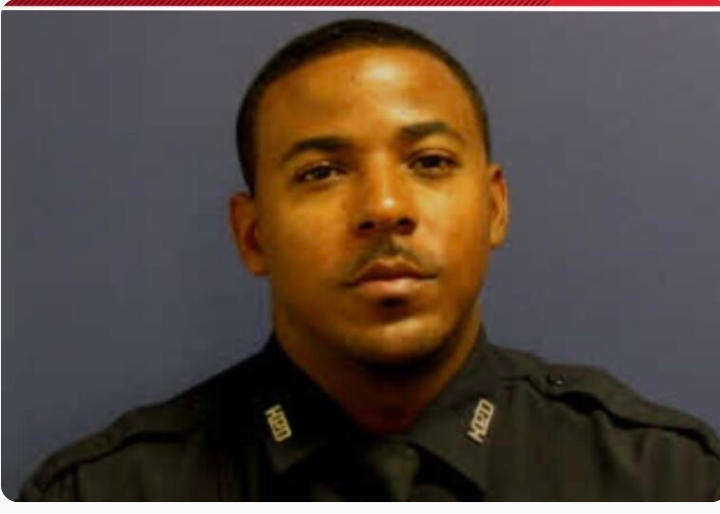 Anderson County, Texas – Senior Police Officer Alex Roberts Dies in Tragic Head-On Collision While Serving