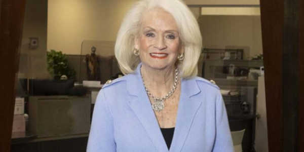 Jefferson County, Kentucky Clerk Bobbie Holsclaw passes away, family, colleagues, and community mourn heartfelt loss