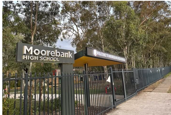 Chipping Norton NSW school placed on lockdown after suspicious call prompts major police response Wednesday